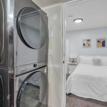 You Will Love This 2Br Guest Suite In Se YYC Exteriör bild