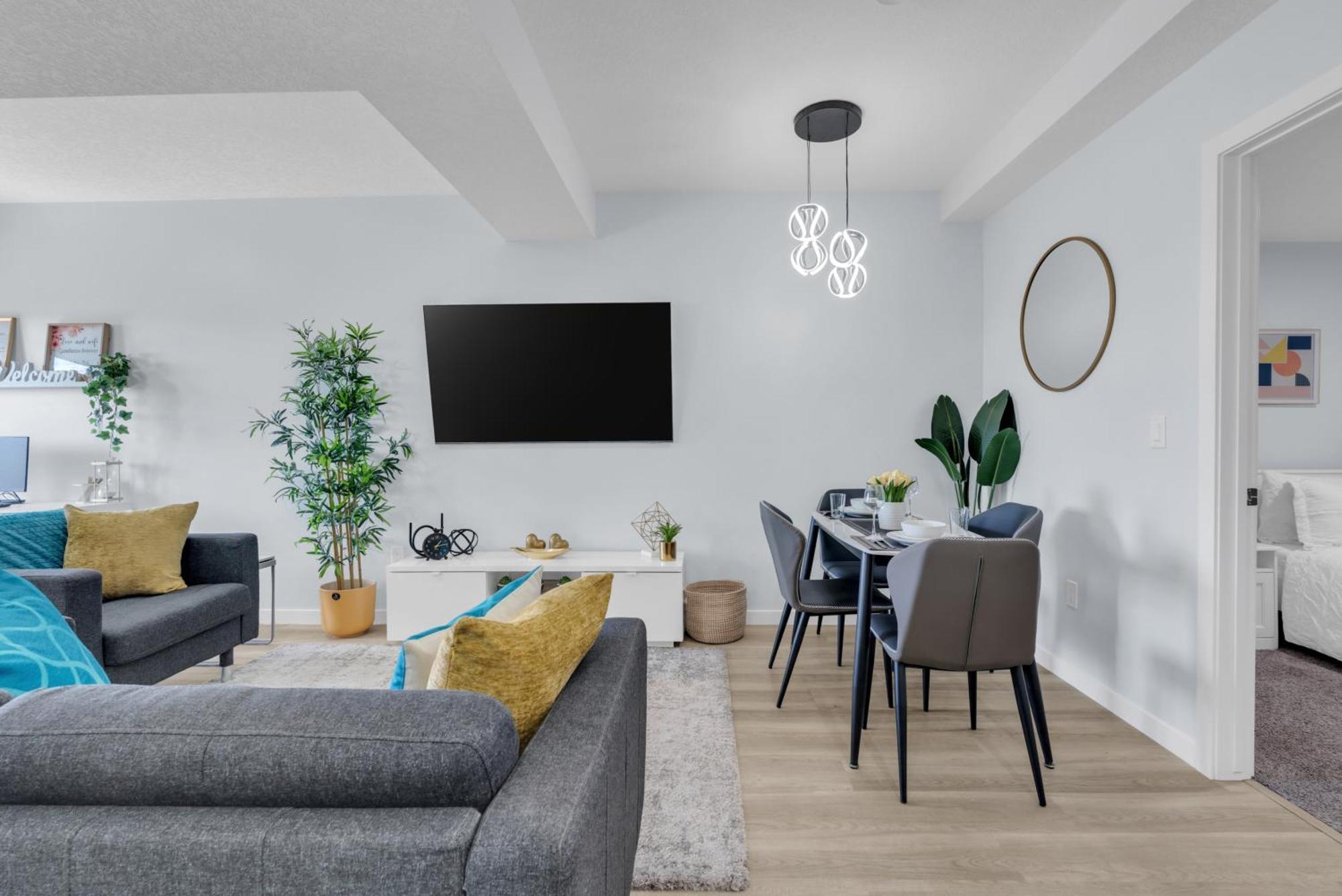 You Will Love This 2Br Guest Suite In Se YYC Exteriör bild